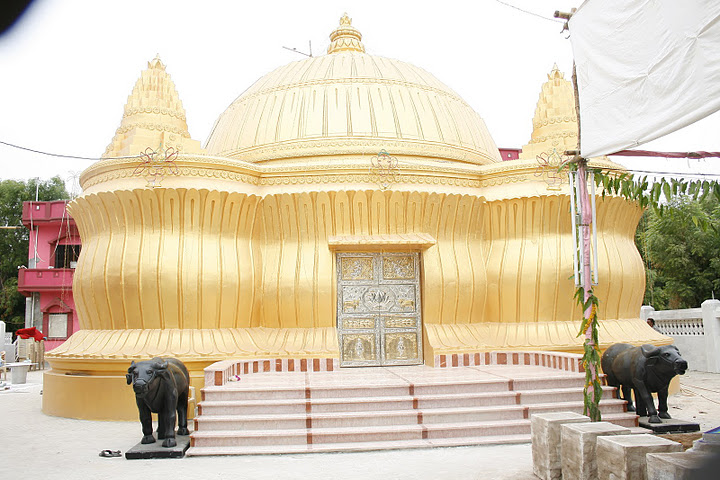 Temple Varai Dham Golden Temple Gujarat